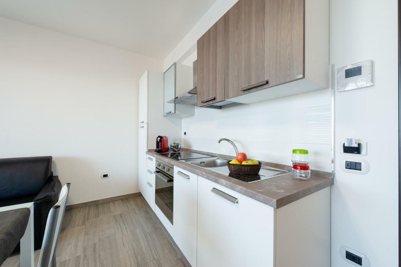 Boca Marina Aparthotel Alba Adriatica Kültér fotó